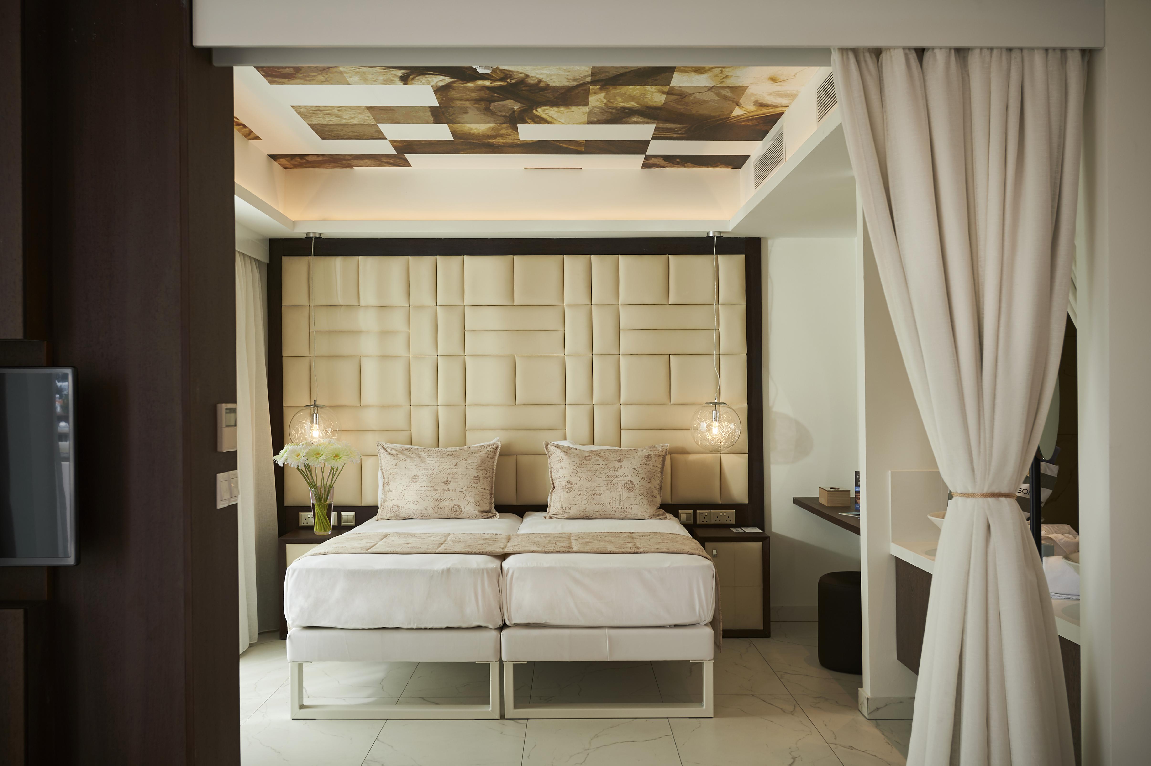 King Jason Paphos - Designed For Adults By Louis Hotels Dış mekan fotoğraf