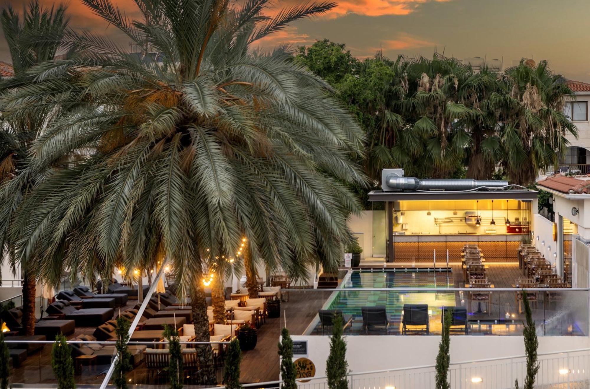King Jason Paphos - Designed For Adults By Louis Hotels Dış mekan fotoğraf