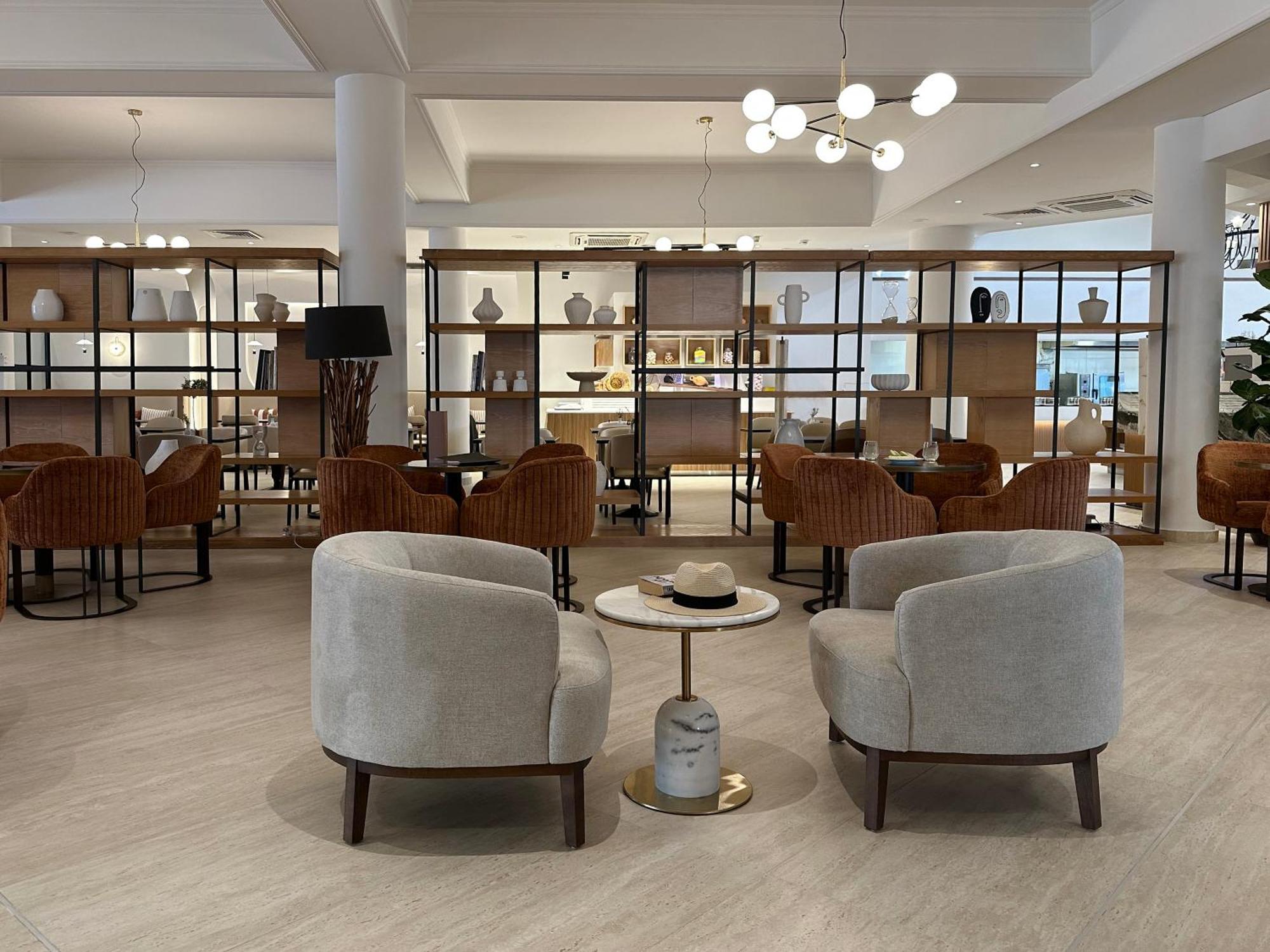 King Jason Paphos - Designed For Adults By Louis Hotels Dış mekan fotoğraf